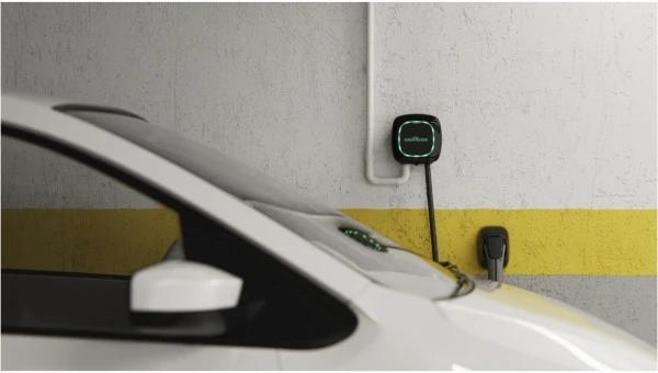 Komfort Wallbox Pulsar Plus Type 2 (11kW) (5m) OCPP Ladestation/Wallbox Schwarz 6 Komfort Wallbox Pulsar Plus Type 2 (11kW) (5m) OCPP Ladestation/Wallbox Schwarz – Bild 4