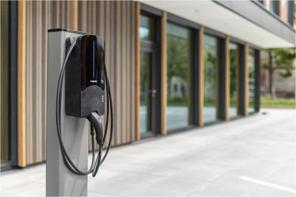 Komfort Webasto Live 22kW Ladestation/Wallbox Mit Typ-2 Ladekabel 7m 6 Komfort Webasto Live 22kW Ladestation/Wallbox Mit Typ-2 Ladekabel 7m – Bild 4